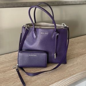 Michael Kors USED ONCE large purple tote and wristlet wallet